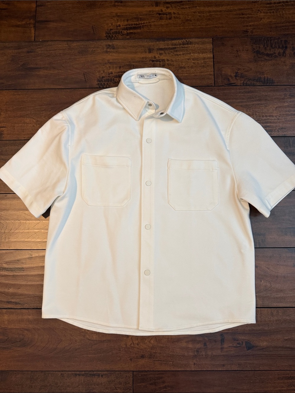 Zara Men's Short-Sleeve Button-Down Shirt in Off-White